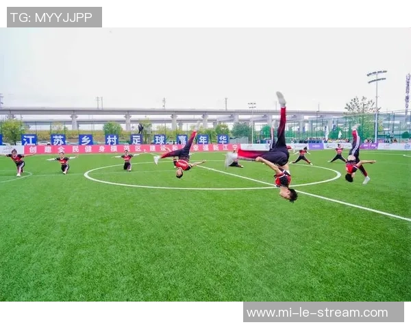 足球wg带你领略世界足球的魅力与激情探索球场内外的精彩故事与传奇瞬间 足球wg带你领略世界足球的魅力与激情探索球场内外的精彩故事与传奇瞬间